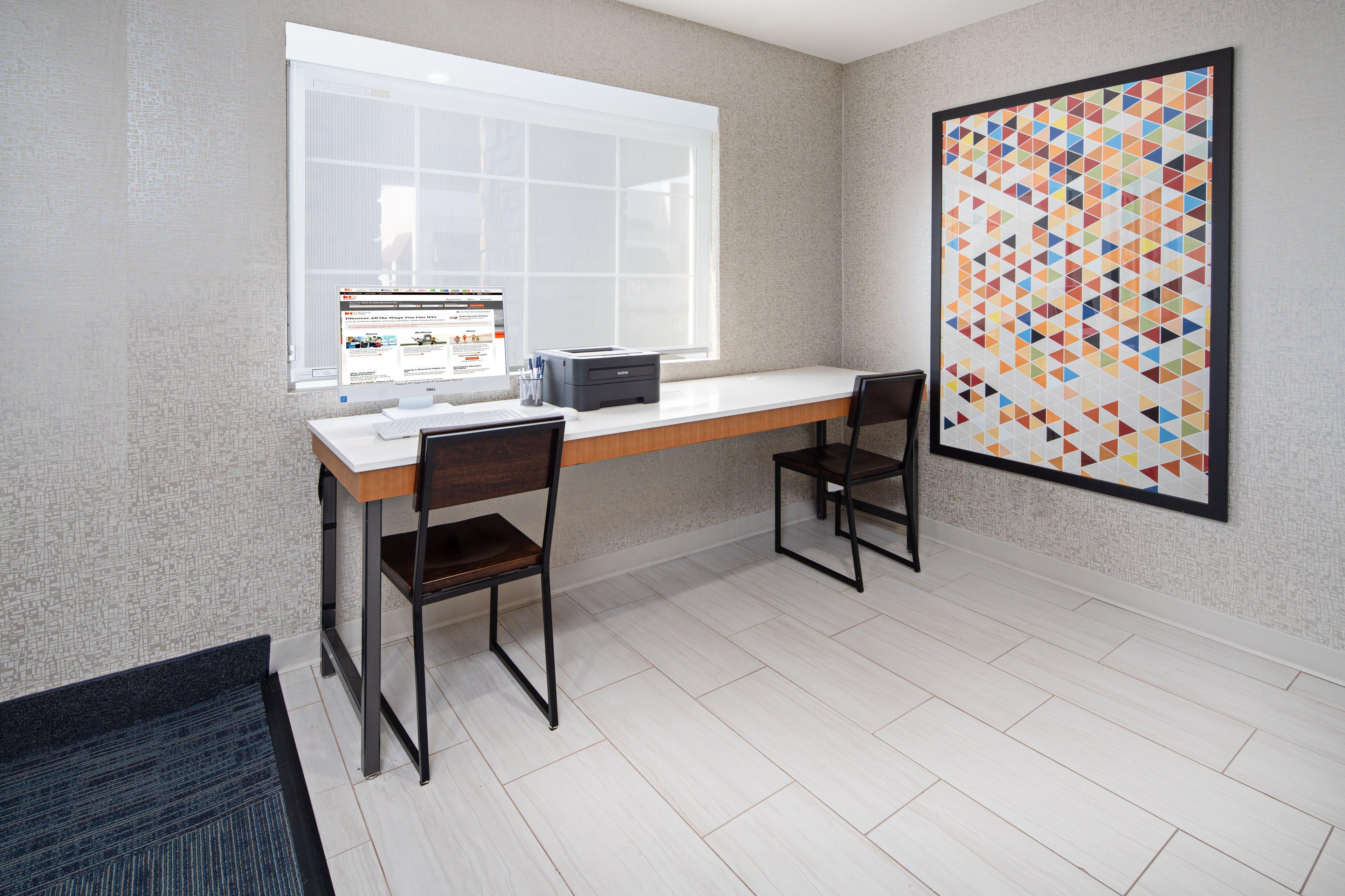 Holiday Inn Express & Suites Watsonville By Ihg Exterior photo
